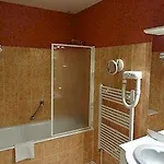 Hotel- Restaurant Merveilles88 Отель Rupt-sur-Moselle